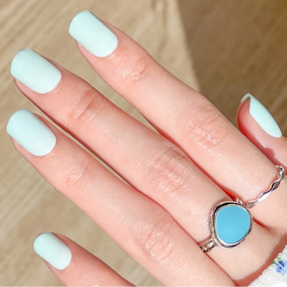 Megan’s Mint Julep Nail Dashes by Red Aspen